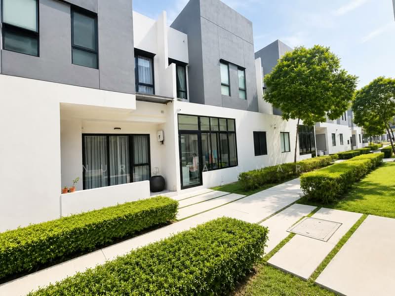 Banglo Pautan untuk Dijual di Petaling Jaya (Selangor) - Nur Alia Omar - Exterior - PropertyGuru.com.my