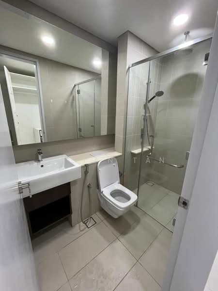 Servis Apartment untuk Disewa di The Ridge - Lilian Tan - Bathroom - PropertyGuru.com.my