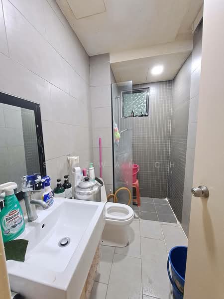 Condominium for Sale at Paragon 3 - Shazwan CH - Bathroom - PropertyGuru.com.my