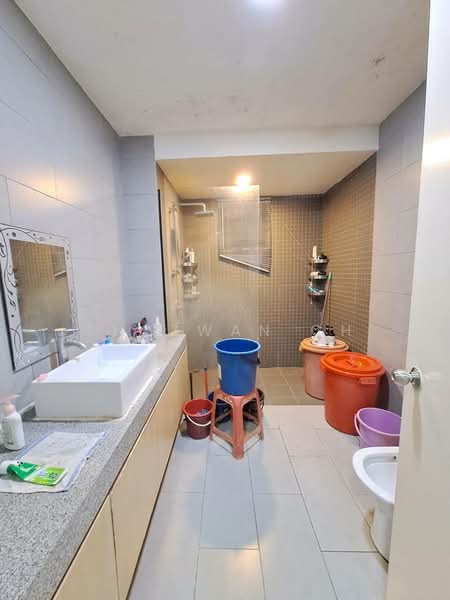 Condominium for Sale at Paragon 3 - Shazwan CH - Bathroom - PropertyGuru.com.my