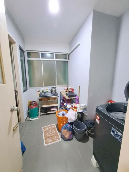 Condominium for Sale at Paragon 3 - Shazwan CH - Kitchen - PropertyGuru.com.my