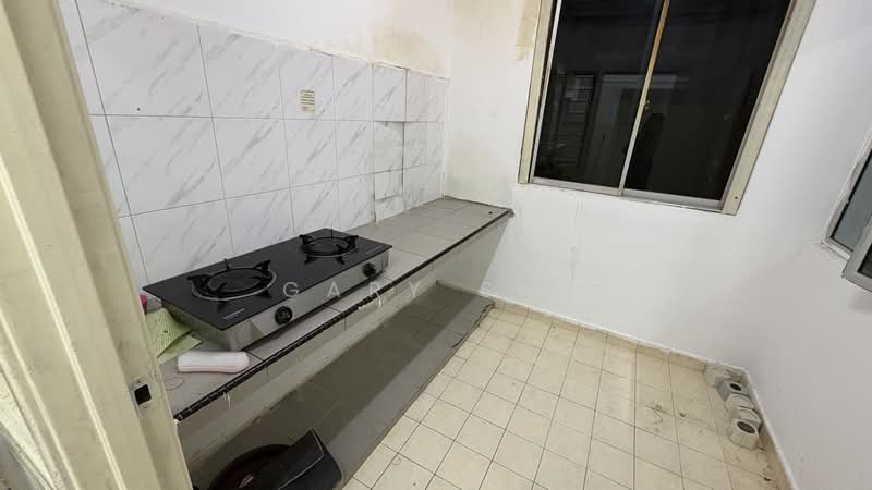 Kondominium untuk Dijual di Cengal Condominium - Gary Sie - Kitchen - PropertyGuru.com.my