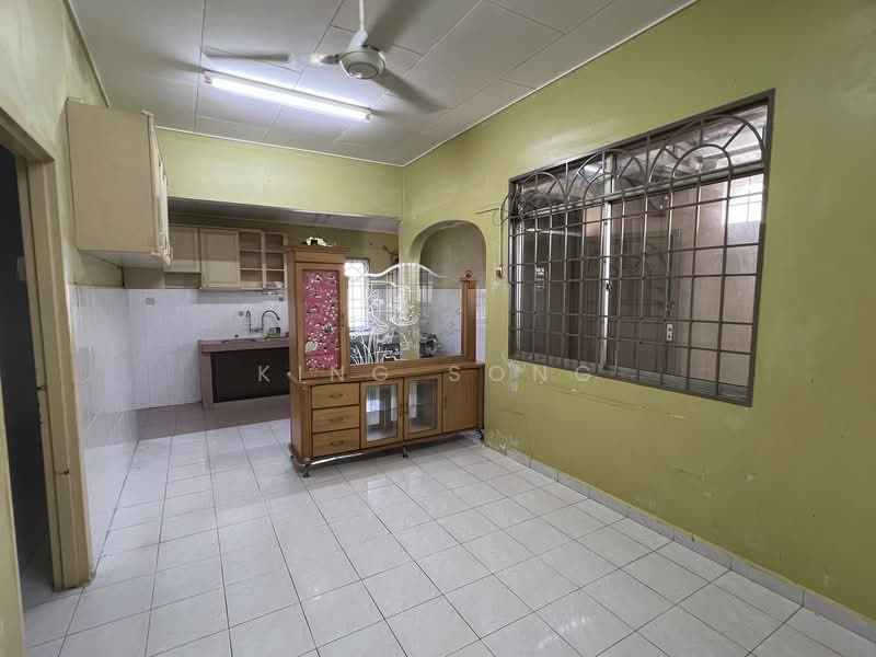Rumah Teres 1 Tingkat untuk Dijual di Taman Saujana Indah (Bukit Katil) - King Song - PropertyGuru.com.my