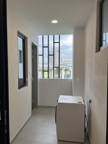 Kondominium untuk Disewa di Picasso Residence - Bing Bing - Corridor - PropertyGuru.com.my