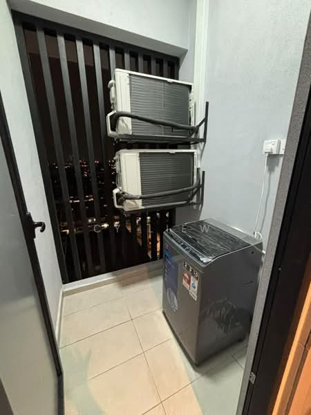 Servis Apartment untuk Disewa di Ruby Seapark - CY Liew - Balcony - PropertyGuru.com.my