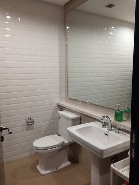 Kondominium untuk Dijual di Quayside Condominium - Jeff Ooi - Bathroom - PropertyGuru.com.my