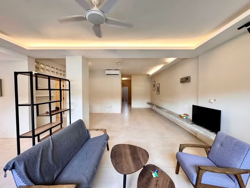 Rumah Teres 1 Tingkat untuk Dijual di Taman Hijau (Jelutong) - Ping Koay - Living Room - PropertyGuru.com.my