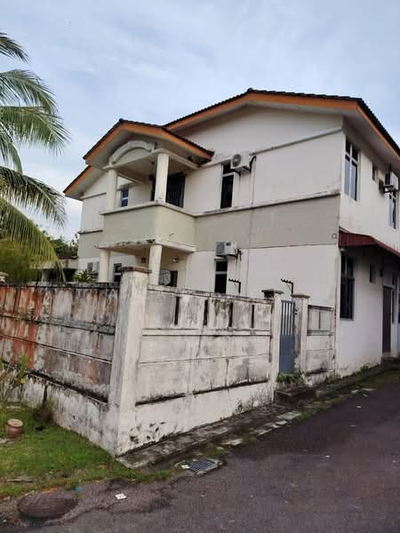 2-storey Terraced House for Sale in Ulu Tiram (Johor) - Alan Lee - Exterior - PropertyGuru.com.my