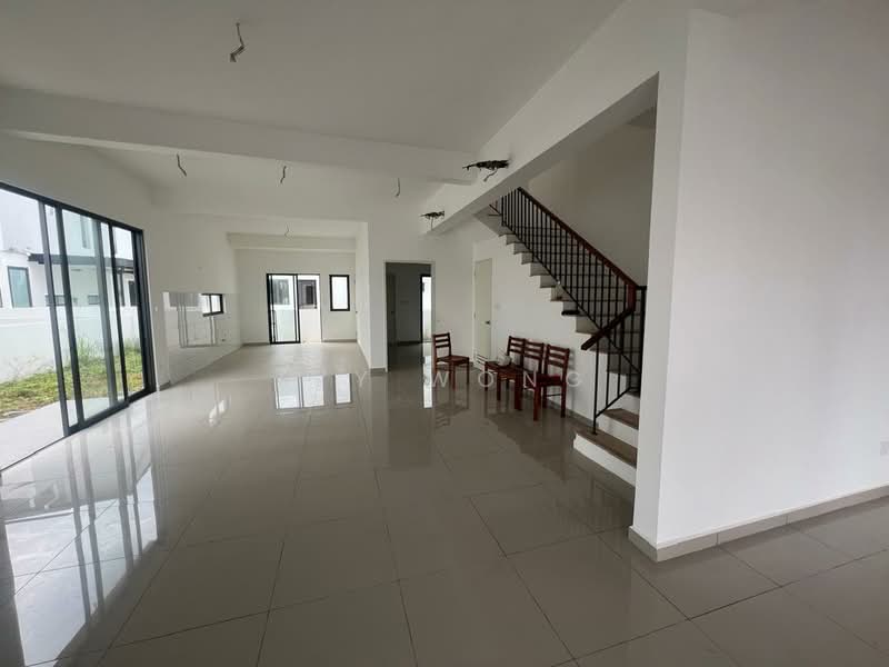 2-storey Terraced House for Rent in Bandar Gamuda Cove (Dengkil) - Ivy Wong - Living Room - PropertyGuru.com.my