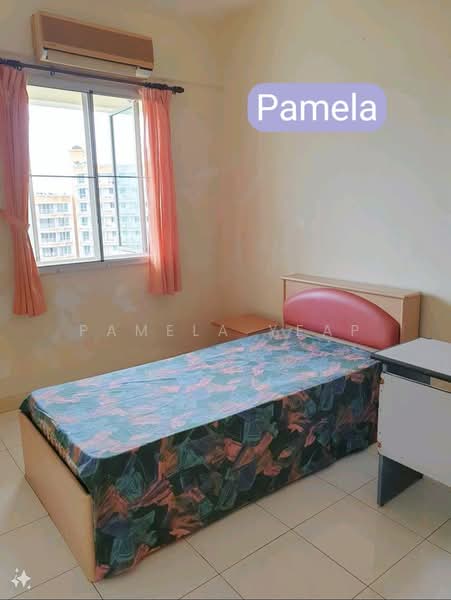 Condominium for Sale at Gold Coast Resort Condominium - Pamela Yeap - Bedroom - PropertyGuru.com.my