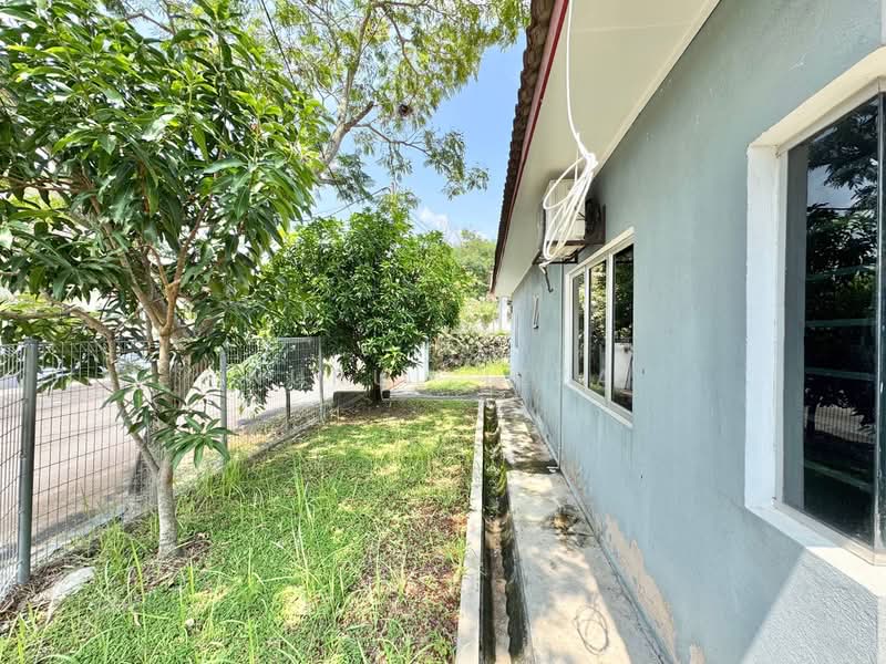 Bungalow for Sale in Seri Kembangan (Selangor) - Nurul Izza - PropertyGuru.com.my