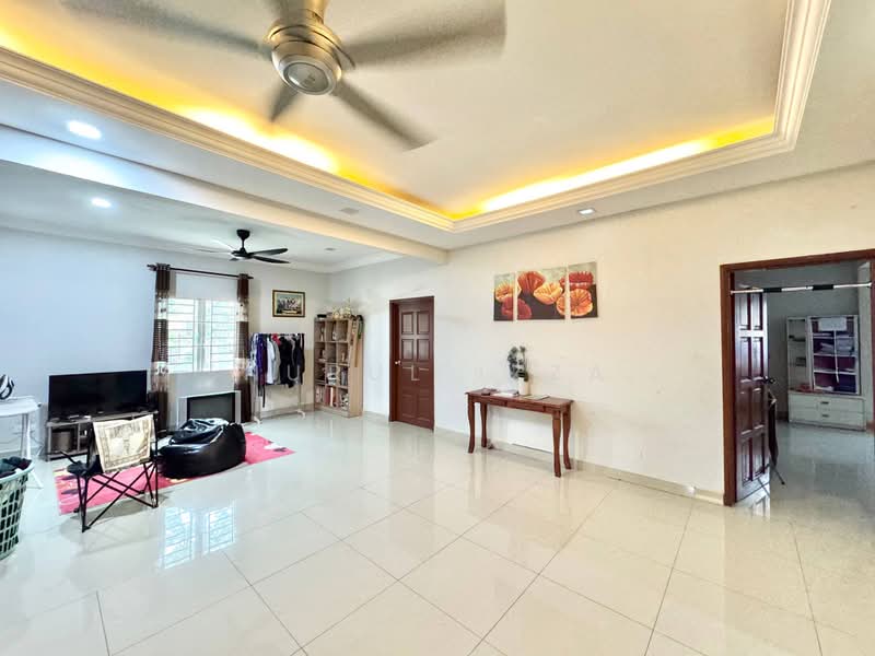 Bungalow for Sale in Seri Kembangan (Selangor) - Nurul Izza - PropertyGuru.com.my
