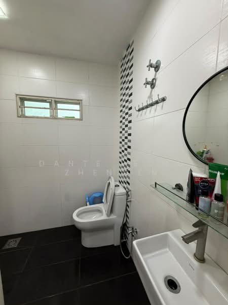 2-storey Terraced House for Rent in Taman Seri Bahagia (Cheras) - Dante Leong Zhenwen - Bathroom - PropertyGuru.com.my