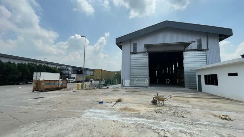 Warehouse for Rent in Kampung Baru Subang (Sungai Buloh) - Afiqah zaidi - PropertyGuru.com.my