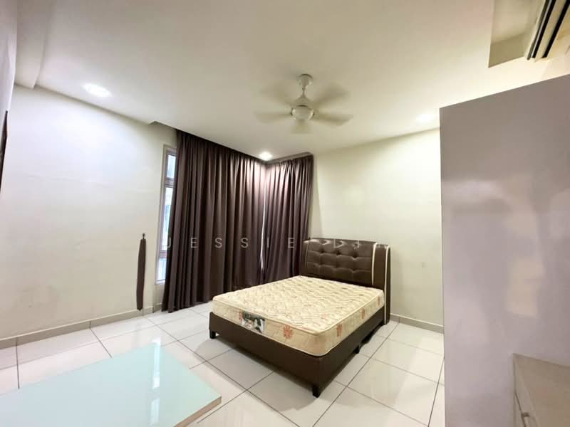 Condominium for Sale at Sri Putramas III / Royal Regent - Jessie Lin - Bedroom - PropertyGuru.com.my
