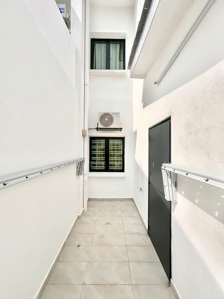2-storey Terraced House for Rent in Alam Impian (Shah Alam) - Baxter Lim - Exterior - PropertyGuru.com.my