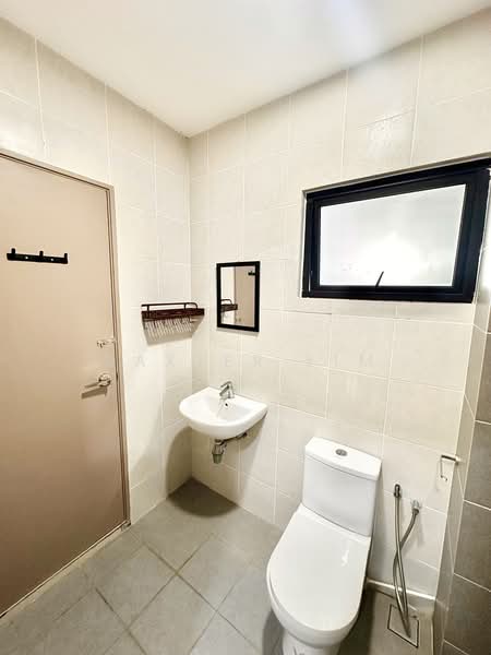 2-storey Terraced House for Rent in Alam Impian (Shah Alam) - Baxter Lim - Bathroom - PropertyGuru.com.my