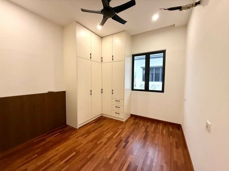 Semi-Detached House for Sale in Shah Alam (Selangor) - Loke . - Bedroom - PropertyGuru.com.my