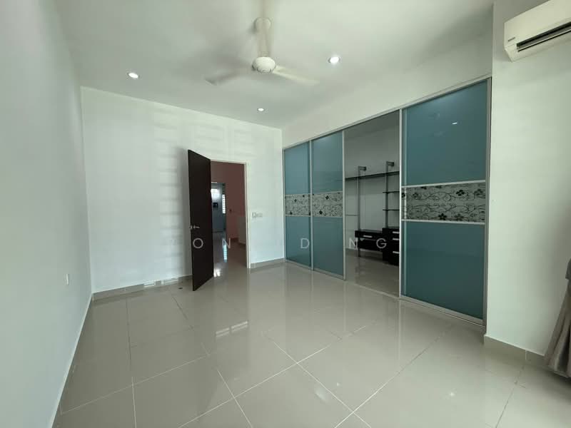 Rumah Teres untuk Disewa di Sungai Ara (Penang) - Ronald Ng - Bedroom - PropertyGuru.com.my