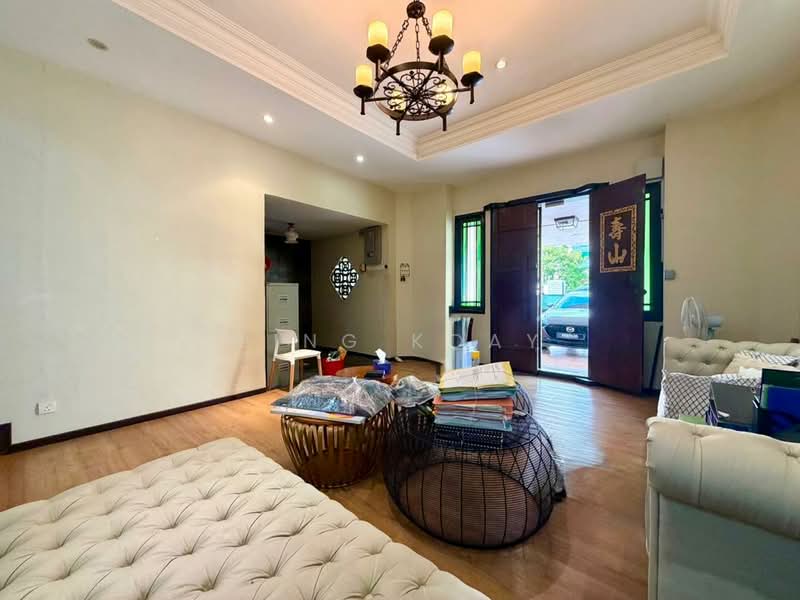 Rumah Berkembar untuk Dijual di Fettes Park (Tanjung Tokong) - Ping Koay - Living Room - PropertyGuru.com.my