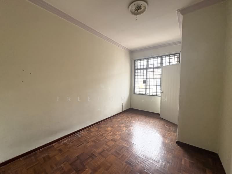 Rumah Teres 2-Tingkat untuk Dijual di Taman Seri Orkid (Skudai) - Freedom Lam - Bedroom - PropertyGuru.com.my
