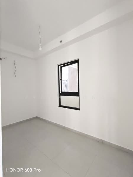 Service Residence for Sale at D'Clover Residences - Penny Wong - Interior - PropertyGuru.com.my