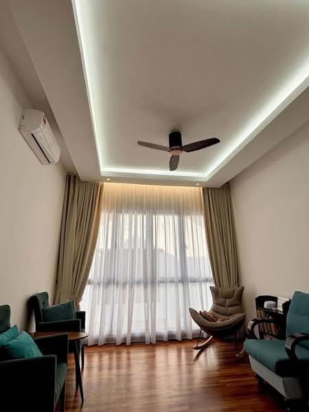 Semi-Detached House for Sale in Shah Alam (Selangor) - Loke . - Living Room - PropertyGuru.com.my