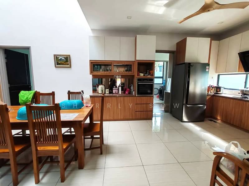 Semi-Detached House for Sale in Setia Eco Gardens (Gelang Patah) - Sherrly Sow - Kitchen - PropertyGuru.com.my