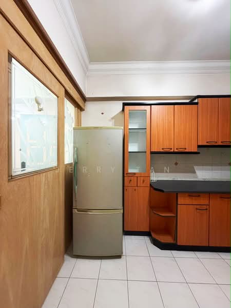 Kondominium untuk Disewa di Villa Emas - Jerry Tan - Kitchen - PropertyGuru.com.my