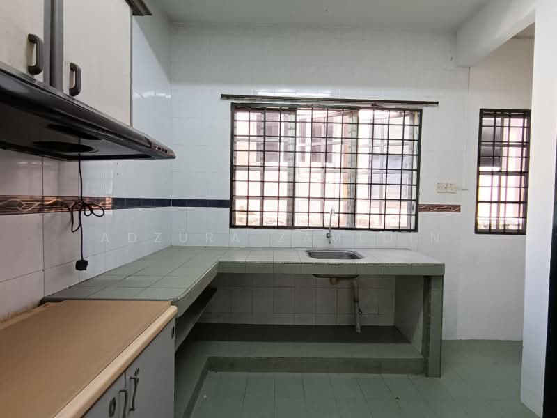 Rumah Teres 2 Tingkat untuk Dijual di Bandar Sri Damansara (Selangor) - Adzura Zamedin - Kitchen - PropertyGuru.com.my