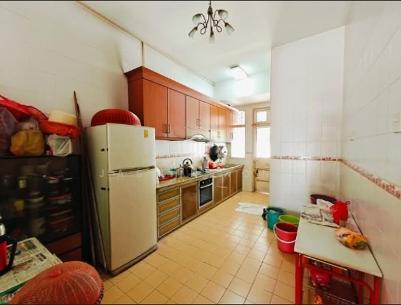 2-storey Terraced House for Sale in Kampung Segambut Tengah (Segambut) - Jasmine Ong - Kitchen - PropertyGuru.com.my