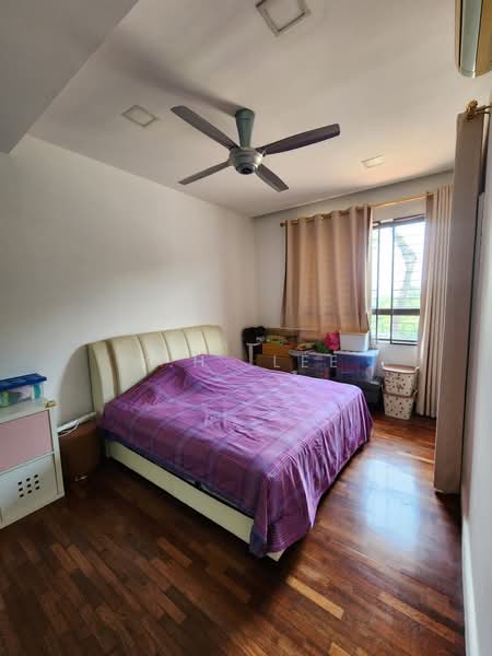 Rumah Berkembar untuk Dijual di Aman Sari (Puchong) - Y.H. Lee - Bedroom - PropertyGuru.com.my