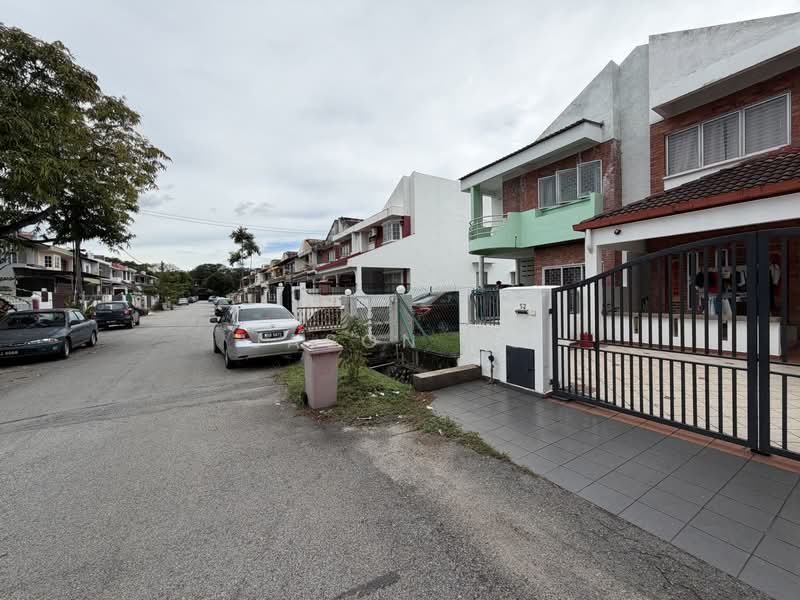 2-storey Terraced House for Sale in SS 23, Taman Sea (Petaling Jaya) - Jason Ng - Exterior - PropertyGuru.com.my