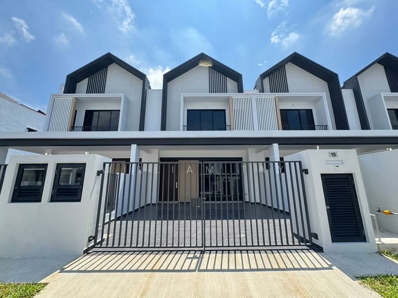 2-storey Terraced House for Sale in Bandar Dato Onn (Tebrau) - William Tay - Exterior - PropertyGuru.com.my