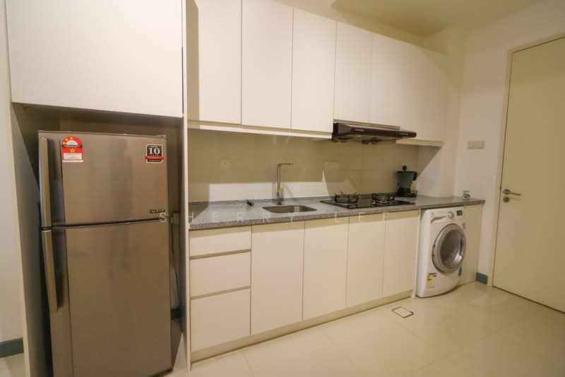 Servis Apartment untuk Dijual di South View - Sherry Lee - Kitchen - PropertyGuru.com.my
