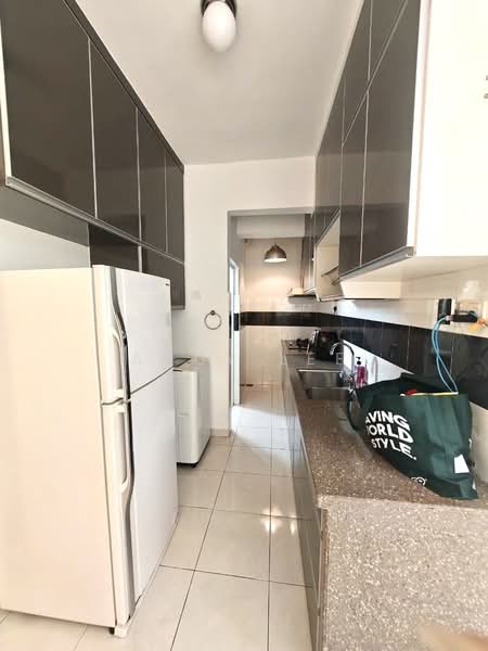 Pangsapuri untuk Disewa di Damai Vista Apartment - Andy Lee - Kitchen - PropertyGuru.com.my