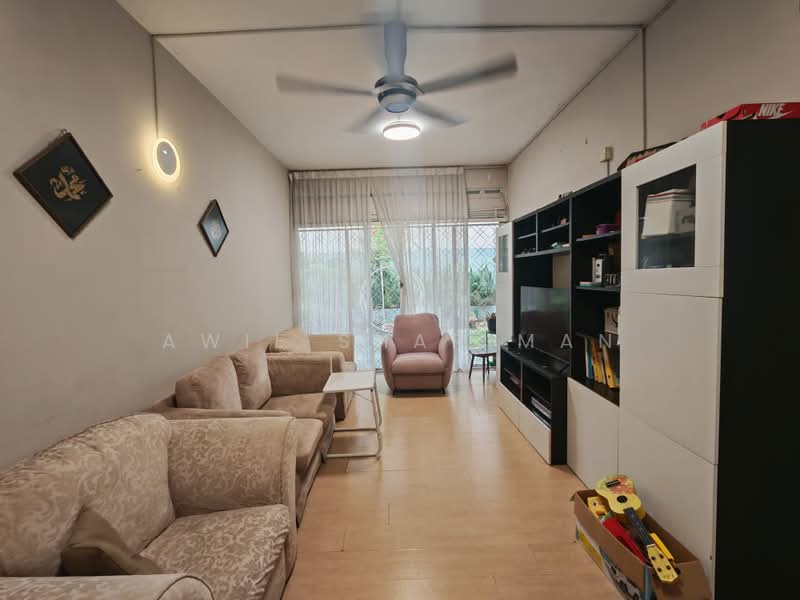 Rumah Banglo untuk Dijual di SS1 (Petaling Jaya) - Awie Shariman - Living Room - PropertyGuru.com.my