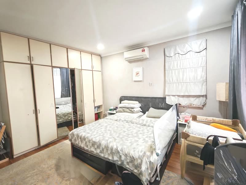 Rumah Banglo untuk Dijual di SS1 (Petaling Jaya) - Awie Shariman - Bedroom - PropertyGuru.com.my