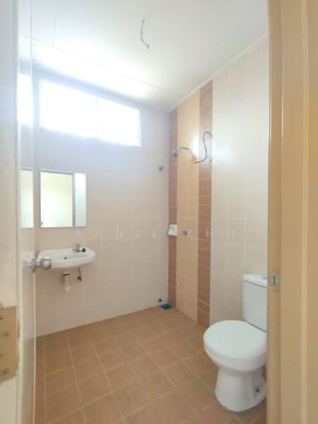 2-storey Terraced House for Sale in Shah Alam (Selangor) - Annie Kho - Bathroom - PropertyGuru.com.my