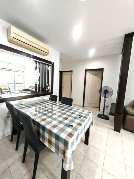 Condominium for Rent at Coastal Tower - Amy Toh - Dining Room - PropertyGuru.com.my