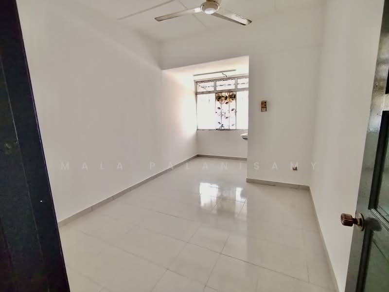 2-storey Terraced House for Sale in Taman Labu Utama (Seremban) - Mala Palanisamy - PropertyGuru.com.my