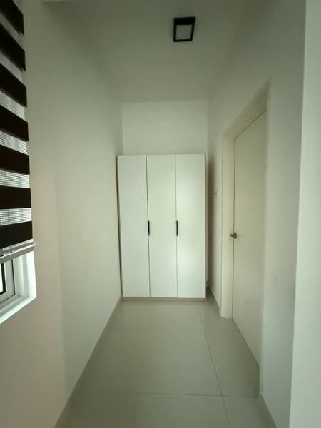 Condominium for Rent at Flora Rosa - Kydd Low - Corridor - PropertyGuru.com.my