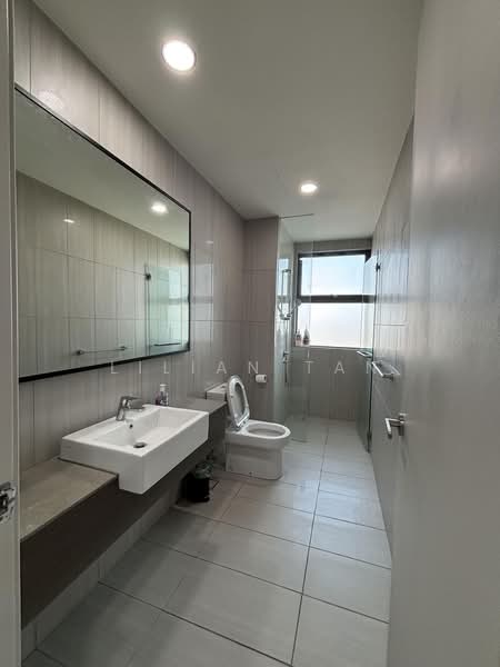 Kediaman Servis untuk Disewa di Datum Jelatek Residence - Lilian Tan - Bathroom - PropertyGuru.com.my