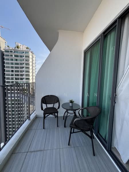 Kediaman Servis untuk Disewa di Datum Jelatek Residence - Lilian Tan - Balcony - PropertyGuru.com.my