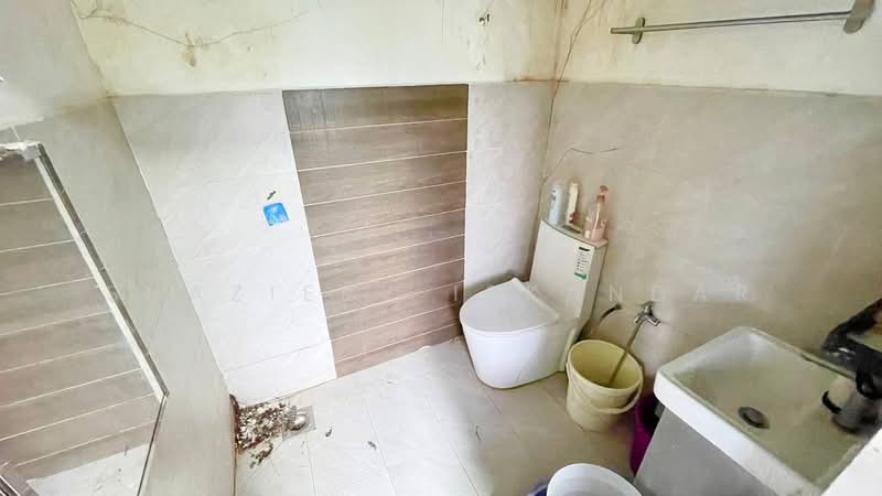 Rumah Teres 3 Tingkat untuk Dijual di Taman Bukit Permai (Ampang) - Shaziery Iskandar - PropertyGuru.com.my