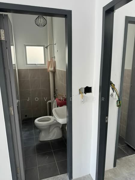 Townhouse for Rent in Alam Sutera (Bukit Jalil) - Jovane Por - Bathroom - PropertyGuru.com.my