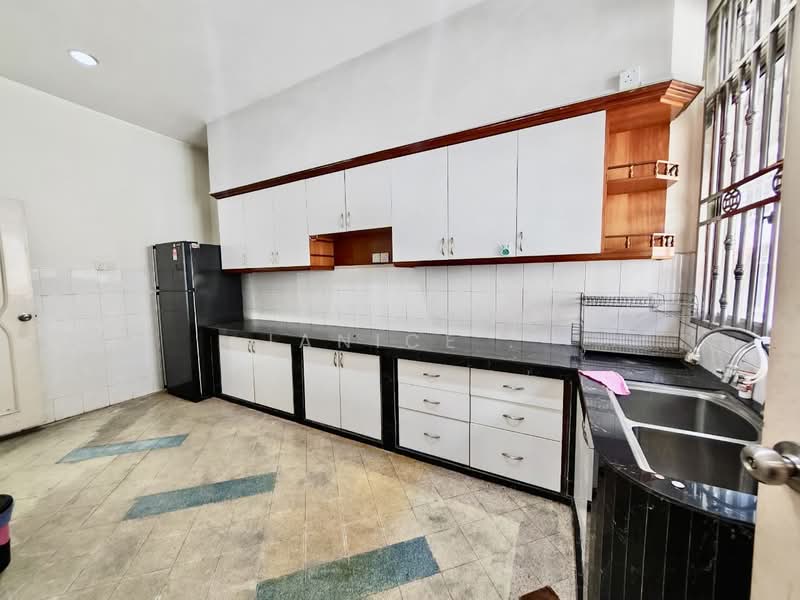 Rumah Teres 2 Tingkat untuk Dijual di Taman Suria (Johor Bahru) - Janice . - PropertyGuru.com.my