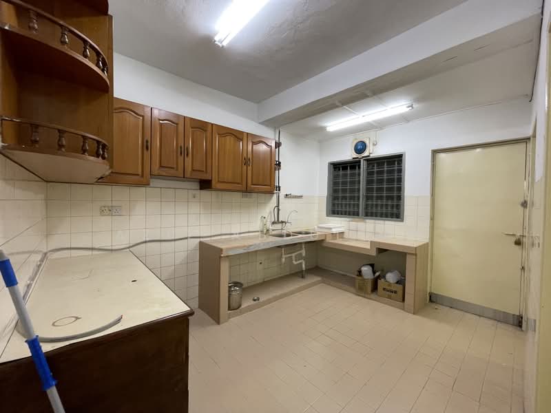 Rumah Teres untuk Disewa di Usj 2 (Subang Jaya) - Aziz Abdullah - PropertyGuru.com.my