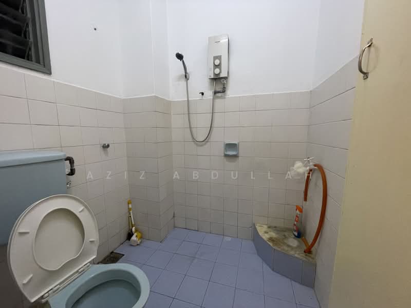 Rumah Teres untuk Disewa di Usj 2 (Subang Jaya) - Aziz Abdullah - PropertyGuru.com.my