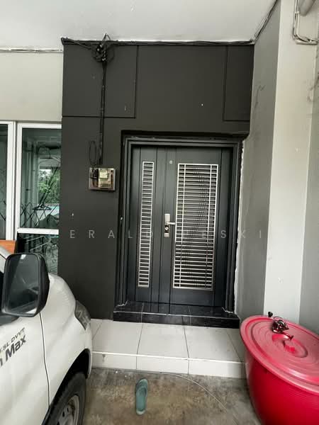 2-storey Terraced House for Sale in Taman Seruling Emas (Sungai Jawi) - Gerald Peski - Entrance - PropertyGuru.com.my